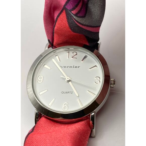 Vernier 7 West Womens Watch 32mm - New Battery - Adjustable Cloth Leather Band - Picture 4 of 12